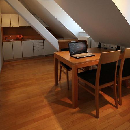 Apartments Villa Boltez Kranj városi község Szoba fotó