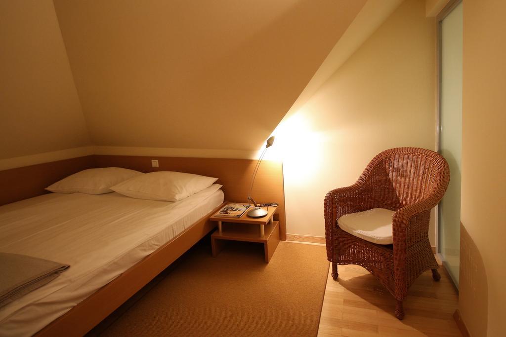 Apartments Villa Boltez Kranj városi község Szoba fotó