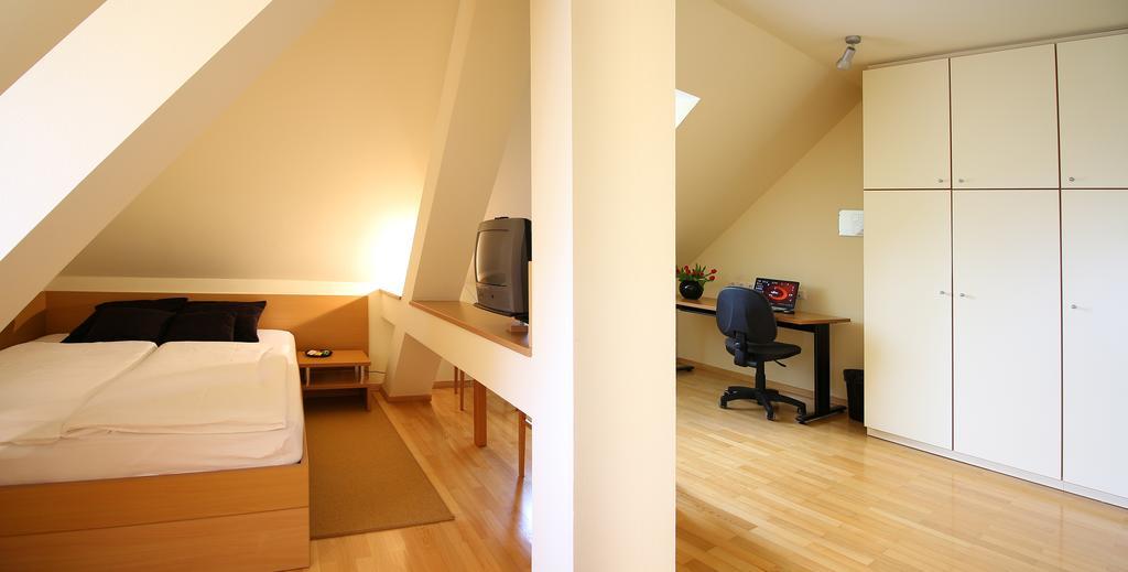 Apartments Villa Boltez Kranj városi község Szoba fotó