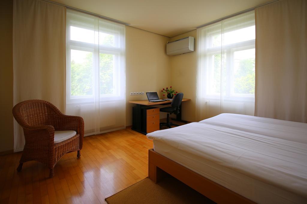 Apartments Villa Boltez Kranj városi község Szoba fotó