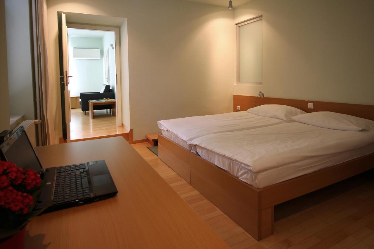 Apartments Villa Boltez Kranj városi község Kültér fotó